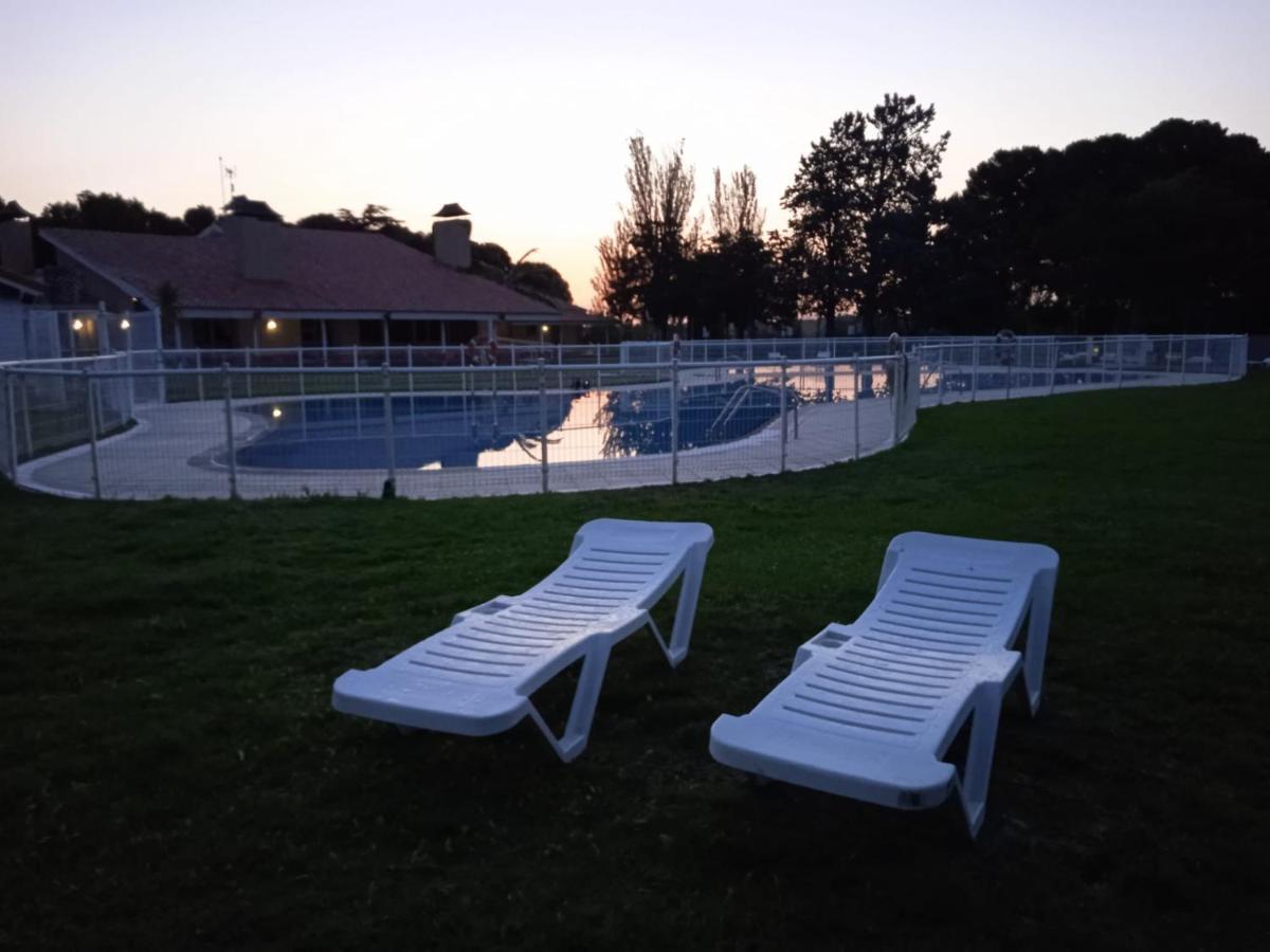 Bungalows Zaragoza Camping Экстерьер фото