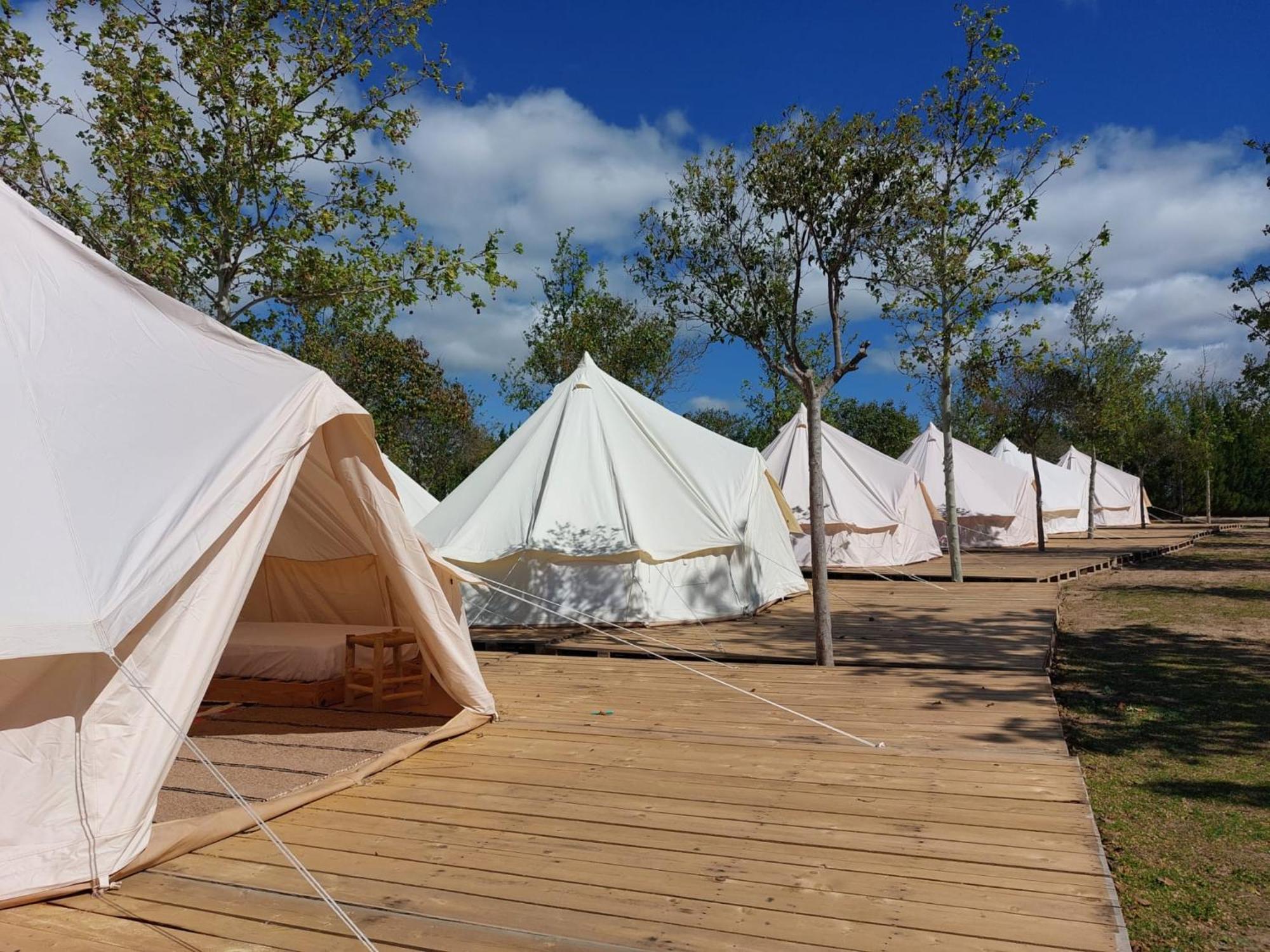 Bungalows Zaragoza Camping Экстерьер фото
